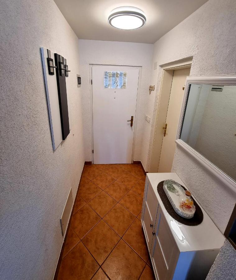Apartment Villa Engel With Pool بوريتش المظهر الخارجي الصورة