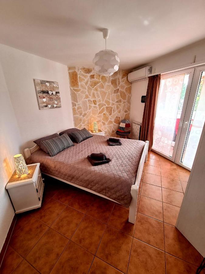Apartment Villa Engel With Pool بوريتش المظهر الخارجي الصورة