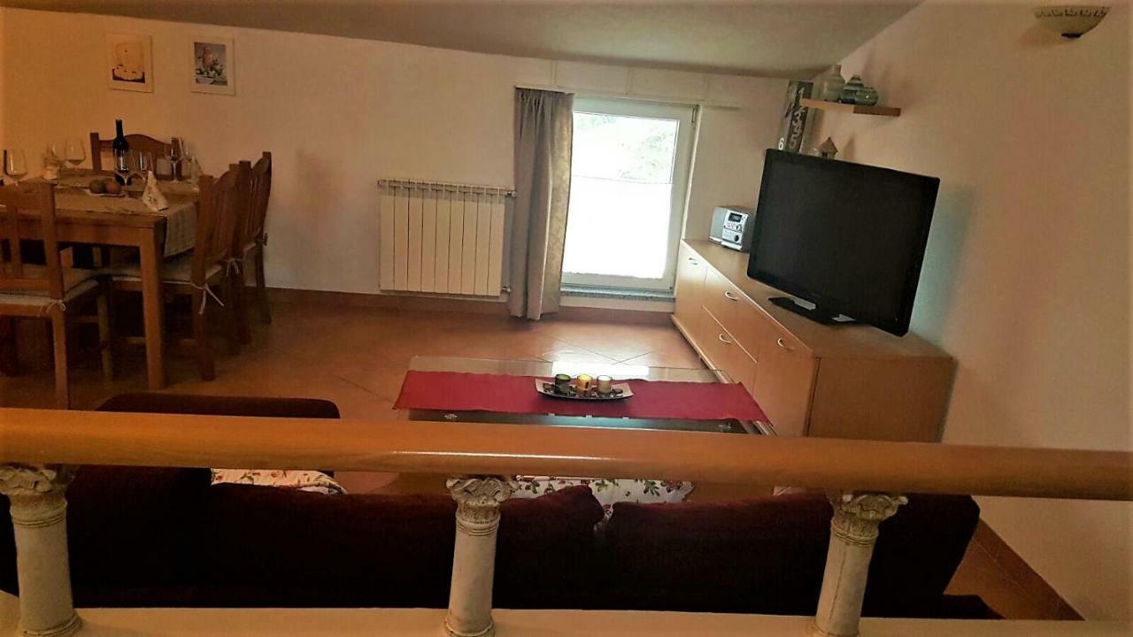 Apartment Villa Engel With Pool بوريتش المظهر الخارجي الصورة